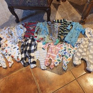 15 Assorted Newborn One Pieces Set